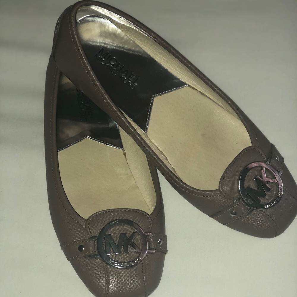 Michael Kors woman’s flats Size 6.5